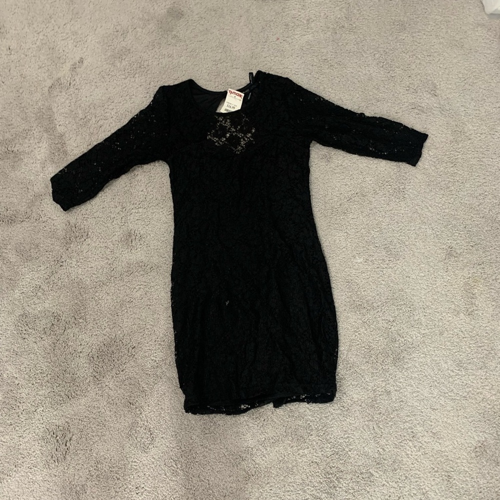 Ali & Kris Open Back Dress